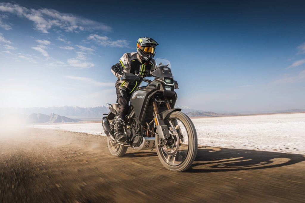 CFMOTO 450MT